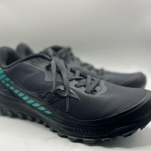 Saucony Black Athletic Shoes with Teal Accents